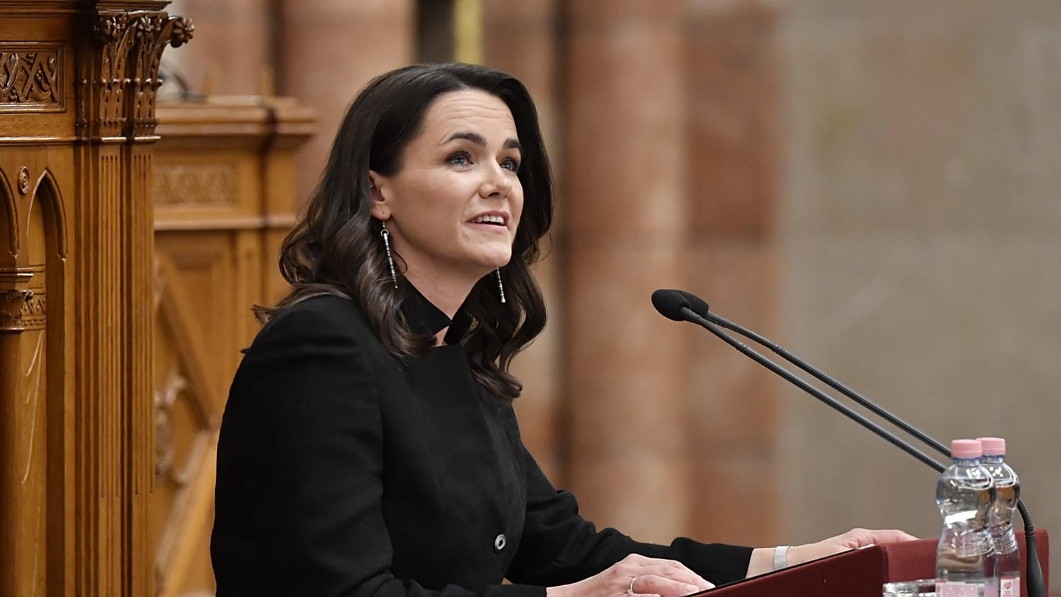 Magyarország első női köztársasági elnöke