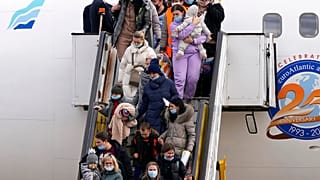 Des réfugiés ukrainiens arrivant à Lisbonne le 10 mars 2022