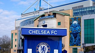 Chelsea Futbol Kulübü'nün sahibi Rus oligark Abramovich'in yönetim yetkileri elinden alındı