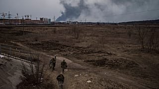 Soldaten am Rande vom Irpin, unweit von Kiew, 12.03.2022