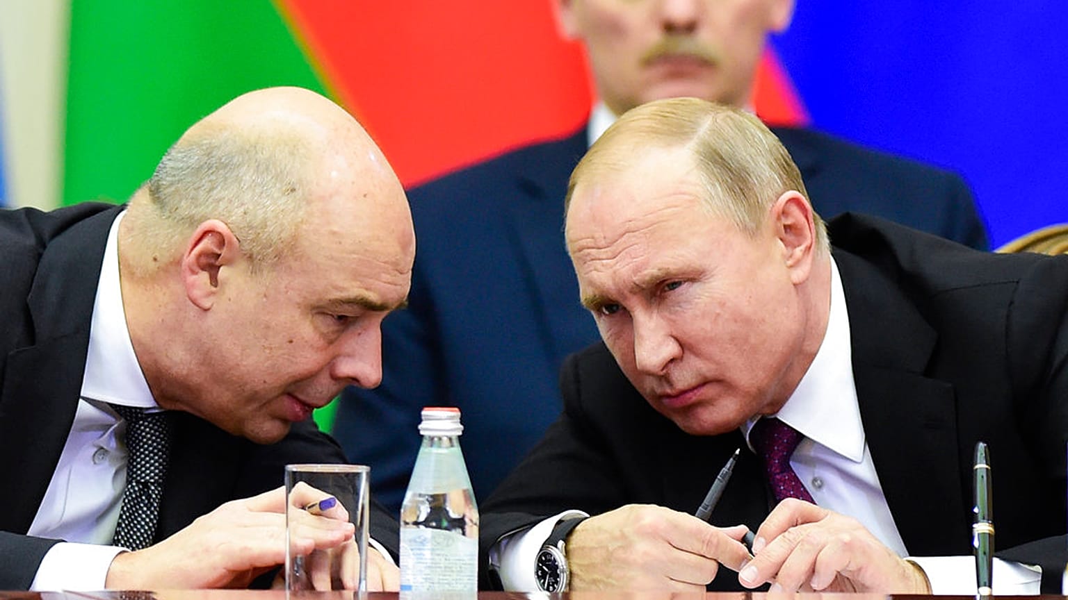 Rus Maliye Bakanı Anton Siluanov ve Devlet Başkanı Vladimir Putin 