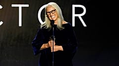 "The Power of the Dog" filmi yönetmeni Jane Campion ödülünü aldı
