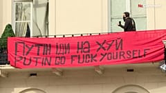 "Diese Immobilie ist befreit" - Londoner Hausbesetzer nehmen sich Oligarchen vor
