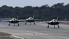 Aviones F-35B aterrizarn en la base de las fuerzas aéreas reales de Akrotiri, cerca de la ciudad de Limassol, Chipre, el martes 21 de mayo de 2019