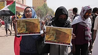 متظاهرون سودانيون مناهضون للانقلاب يشاركون في الlظاهرات المستمرة ضد الحكم العسكري في الخرطوم - السودان> 2022/03/14