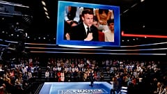 Macron bei der Fernsehsendung "Frankreich angesichts des Krieges": Eine Debatte mit den anderen KandidatInnen lehnte er ab.