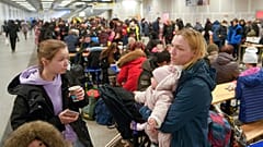 Massenankünfte in Berlin: "Schon bei 100 Flüchtlingen völlig überfordert"