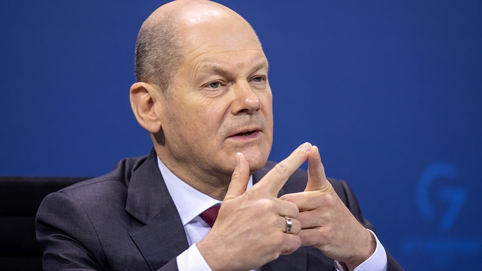 Olaf Scholz egy februári sajtóértekezleten Berlinben