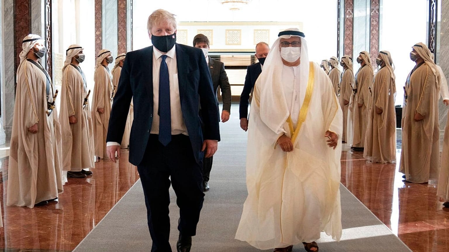 جانسون در امارات 