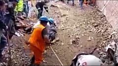 Imagen de los equipos de rescate en Perú