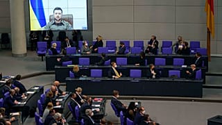 Rede von Wolodymyr Selenskyj - Präsident der Ukraine - per Videoschalte im Bundestag