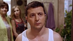 سورفنت أوف بيبل" ("خادم الشعب") السلسلة الأوكرانية التي صنعت شهرة الرئيس الأوكراني الحالي فولوديمير زيلينسكي.