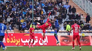 تساوی دو تیم پرسپولیس و استقلال در دربی تهران