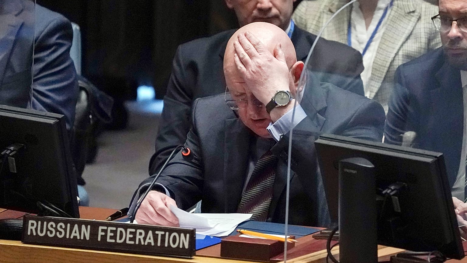 L'ambassadeur russe auprès de l'ONU, Vassily Nebenzia, au Conseil de sécurité de l'ONU, New York, le 17 mars 2022