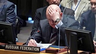 L'ambassadeur russe auprès de l'ONU, Vassily Nebenzia, au Conseil de sécurité de l'ONU, New York, le 17 mars 2022