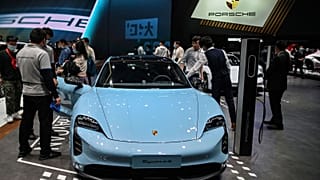 پورشه تایکان 4S در نمایشگاه بین المللی خودرو شانگهای