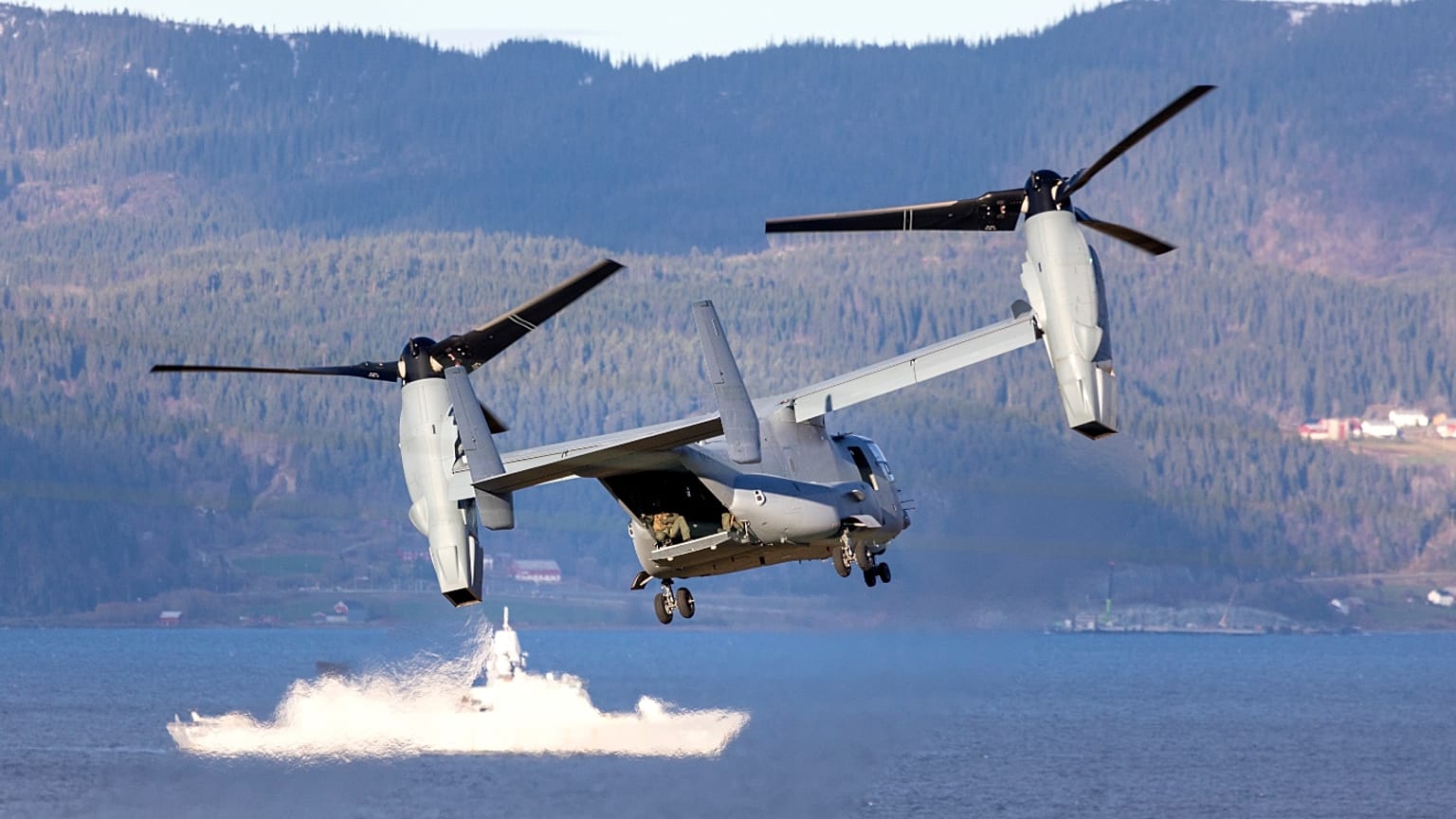 Norveç'te yürütülen NATO tatbikatı