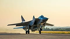 MiG-31 és egy Kinzsal