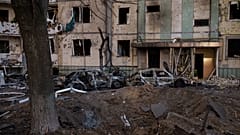 Kijev egyik rommá bombázott lakónegyede, 2022. március 20.