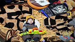 Kinder müssen aus der Ukraine flüchten