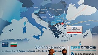 A csővezeték megépítésének aláírása 2020 augusztusában volt, képünkön a görög és bolgár miniszterelnökök az aláírási ceremónián