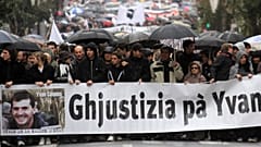 2009-es korzikai tüntetés Colonna börtönbüntetésre ítélése ellen