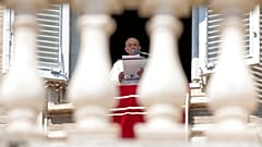 Mulheres podem desempenhar cargos no Estado do Vaticano
