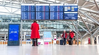 Grev nedeniyle Frankfurt havalimanında salı sabahı planlanan 790 uçuştan 108'i iptal edildi