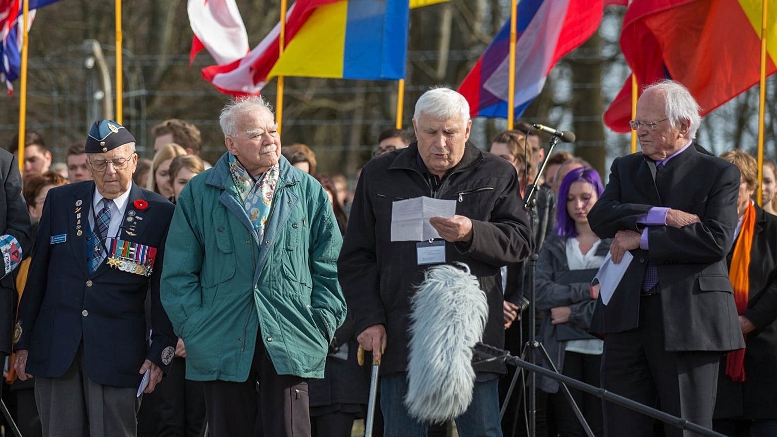 2015-ös felvétel Boris Romanchenkóról (jobbról a 2.) a volt buchenwaldi táborban