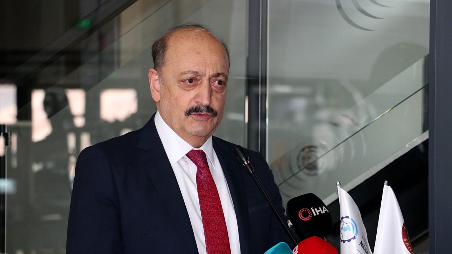 Çalışma Bakanı Vedat Bilgin