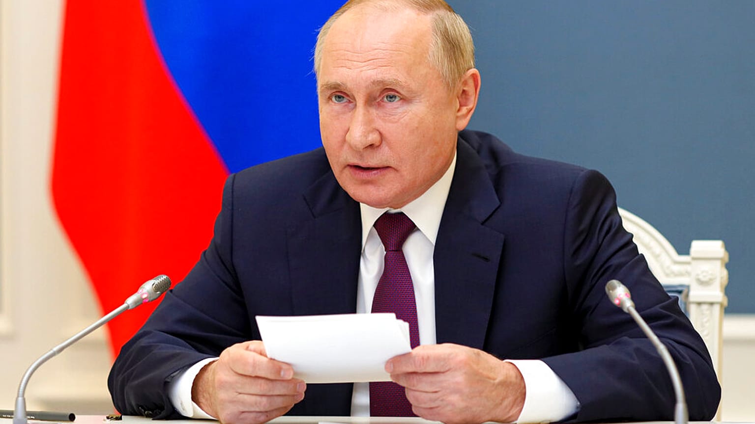 A 2021-es G20 csúcs, melyen a covid-korlátozások miatt az orosz elnök online vett részt