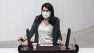 HDP'li Semra Güzel için yakalama kararı