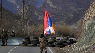 Les manifestants ont érigé des barrages routiers 