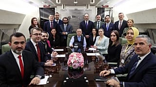 Cumhurbaşkanı Erdoğan, Brüksel dönüşünde uçakta gazetecilere konuştu