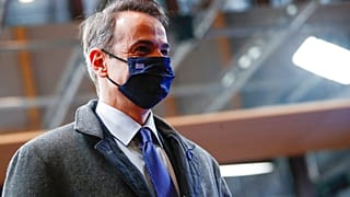 Ο Έλληνας πρωθυπουργός Κυριάκος Μητσοτάκης στη έκτακτη σύνοδο κορυφής της ΕΕ για την Ουκρανία
