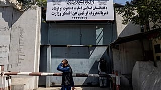 O desalento das meninas que não podem regressar à escola no Afeganistão