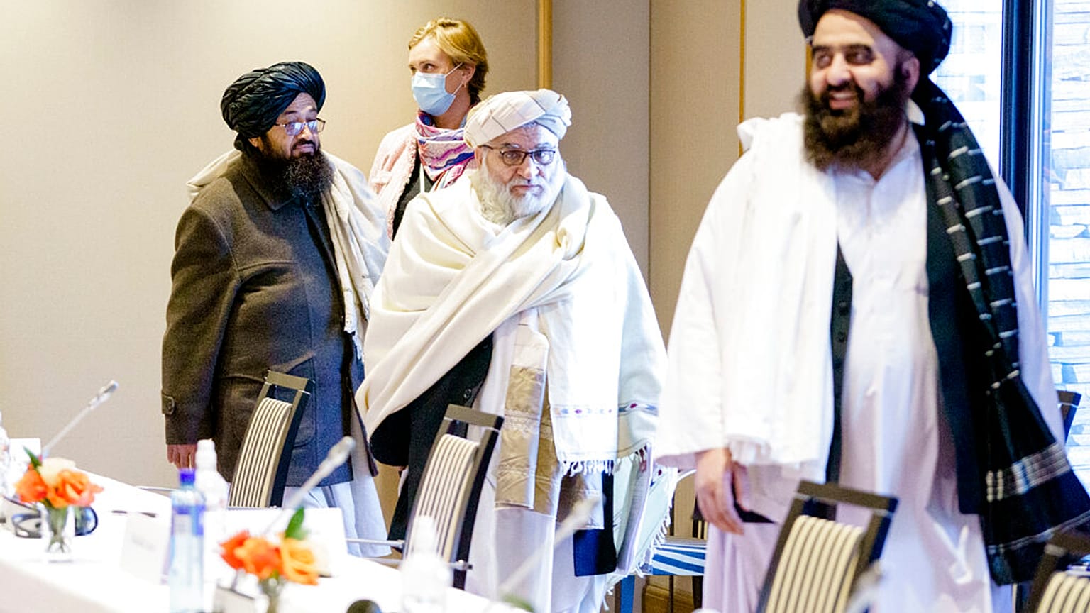 ABD'nin iptal ettiği görüşmelere Taliban dışişleri bakan vekili Emirhan Muttaki'nin katıllabileceği belirtiliyordu