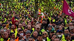 Self-employed truckers say they will continue their 12-day strike.