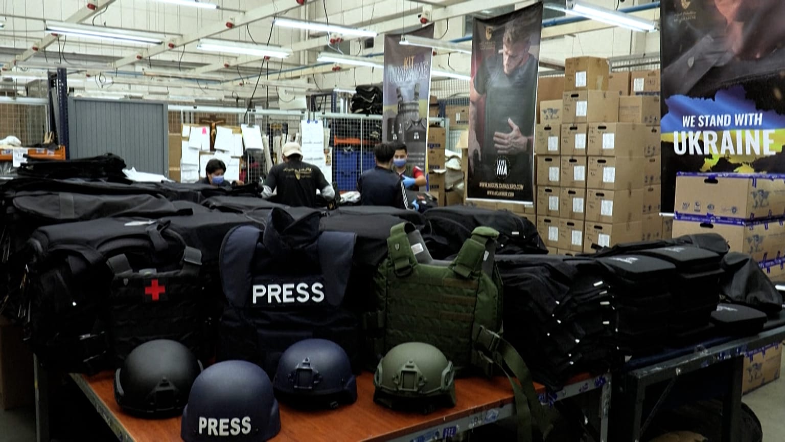 Colombian company produces protective equipment for Ukraine