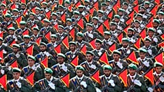 قوات الحرس الثوري الإيراني تشارك في عرض عسكري في طهران - إيران.