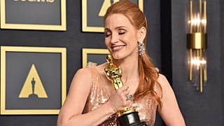 جيسيكا تشاستين فازت بجائزة أوسكار أفضل ممثلة عن دورها في "ذي أيز أوف تامي فاي"