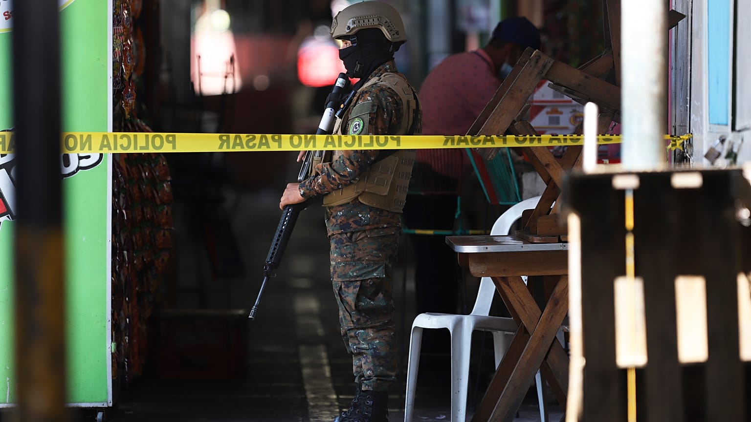 Salvador : état d'urgence pour contrer la flambée de violence des gangs