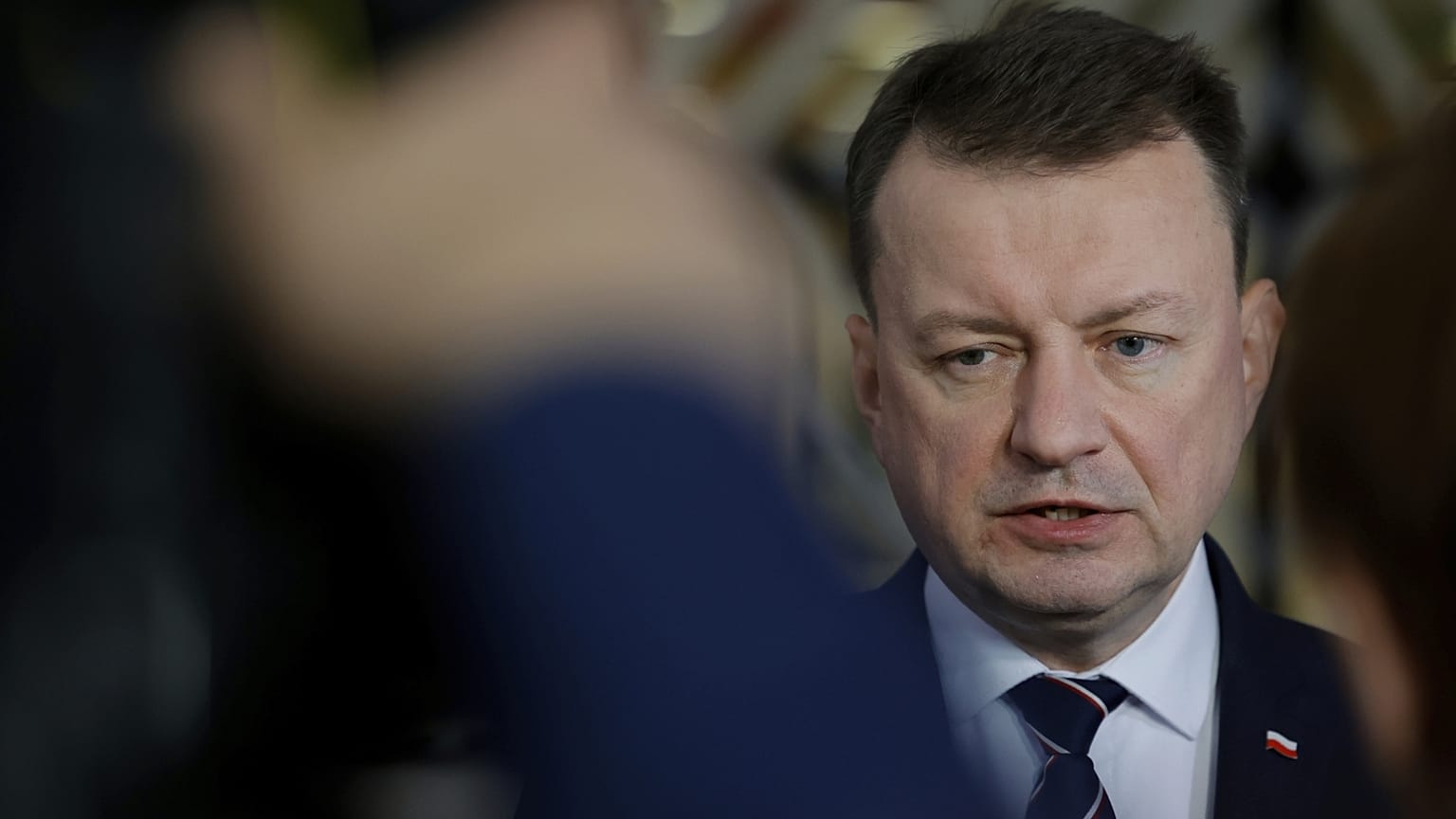 Mariusz Błaszczak lengyel védelmi miniszter Brüsszelben