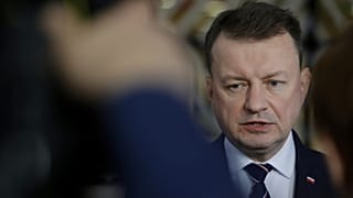 Mariusz Błaszczak lengyel védelmi miniszter Brüsszelben