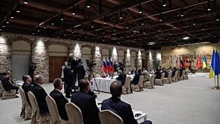 Διαπραγματεύσεις Ρωσίας- Ουκρανίας στην Κωνσταντινούπολη