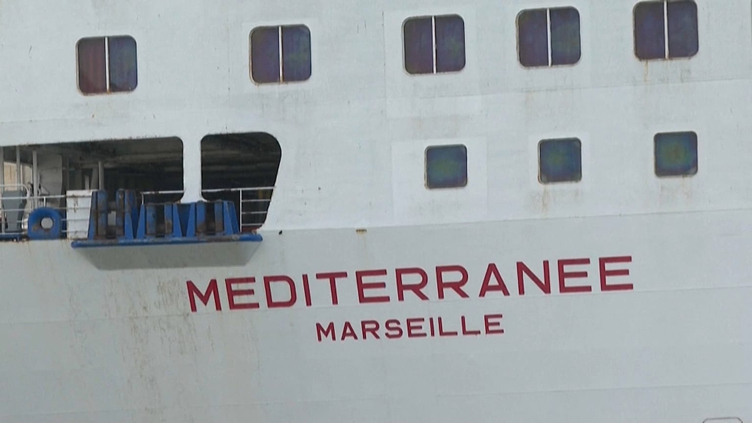 Le ferry a été transformé pour accueillir des réfugiés.