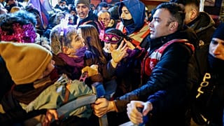 Türkiye'de göstericilere polis müdahalesi 