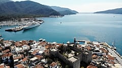 Rus oligark Roman Abramoviç'in Marmaris Yat Lİmanı'na demirleyen yatı
