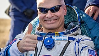 Uzayda yaklaşık bir yıl kalan ABD'li astronot, Rus uzay aracıyla döndü