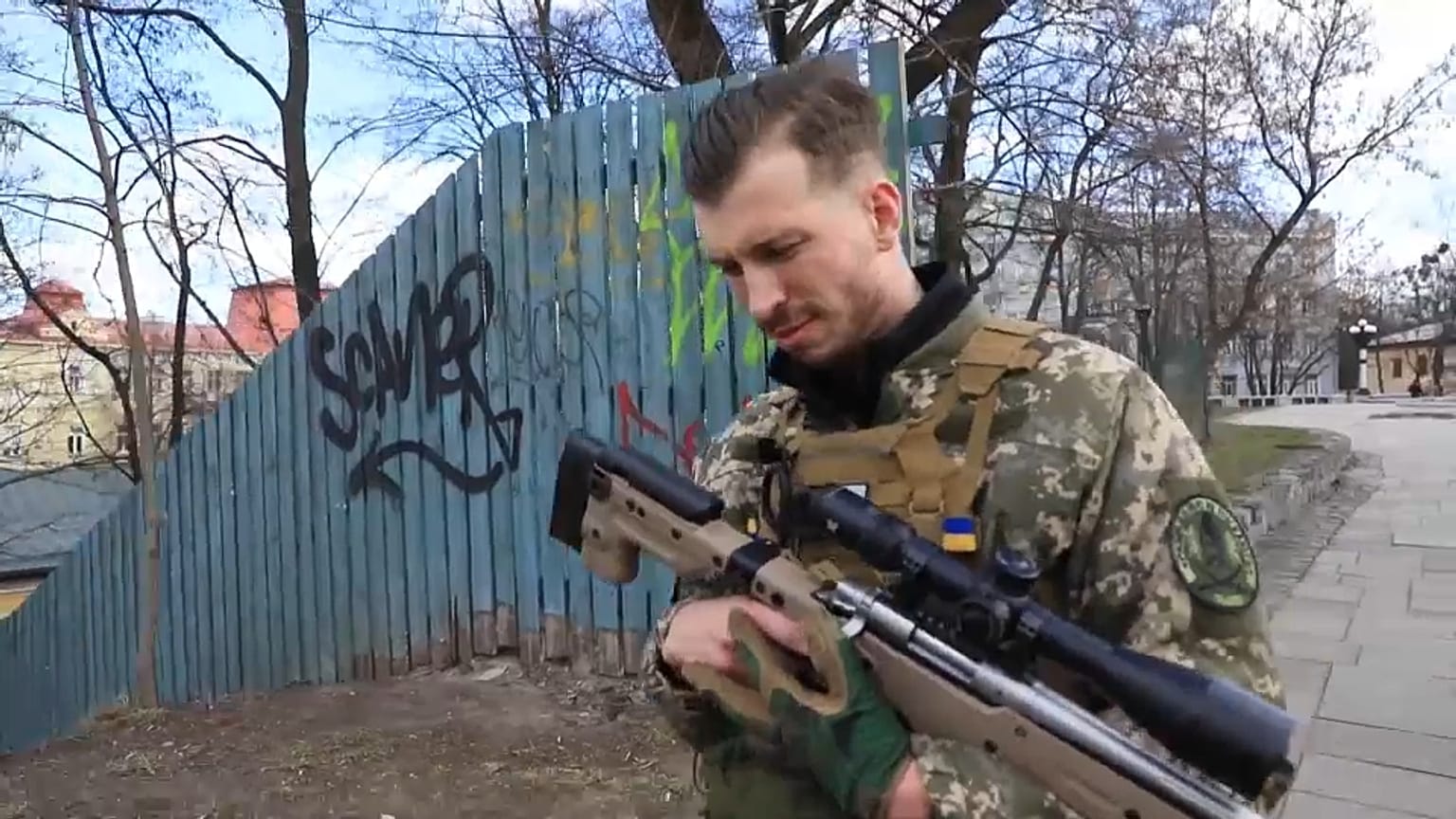 Ernesto ist Fremdenlegionär aus Frankreich, jetzt kämpft er in der Ukraine